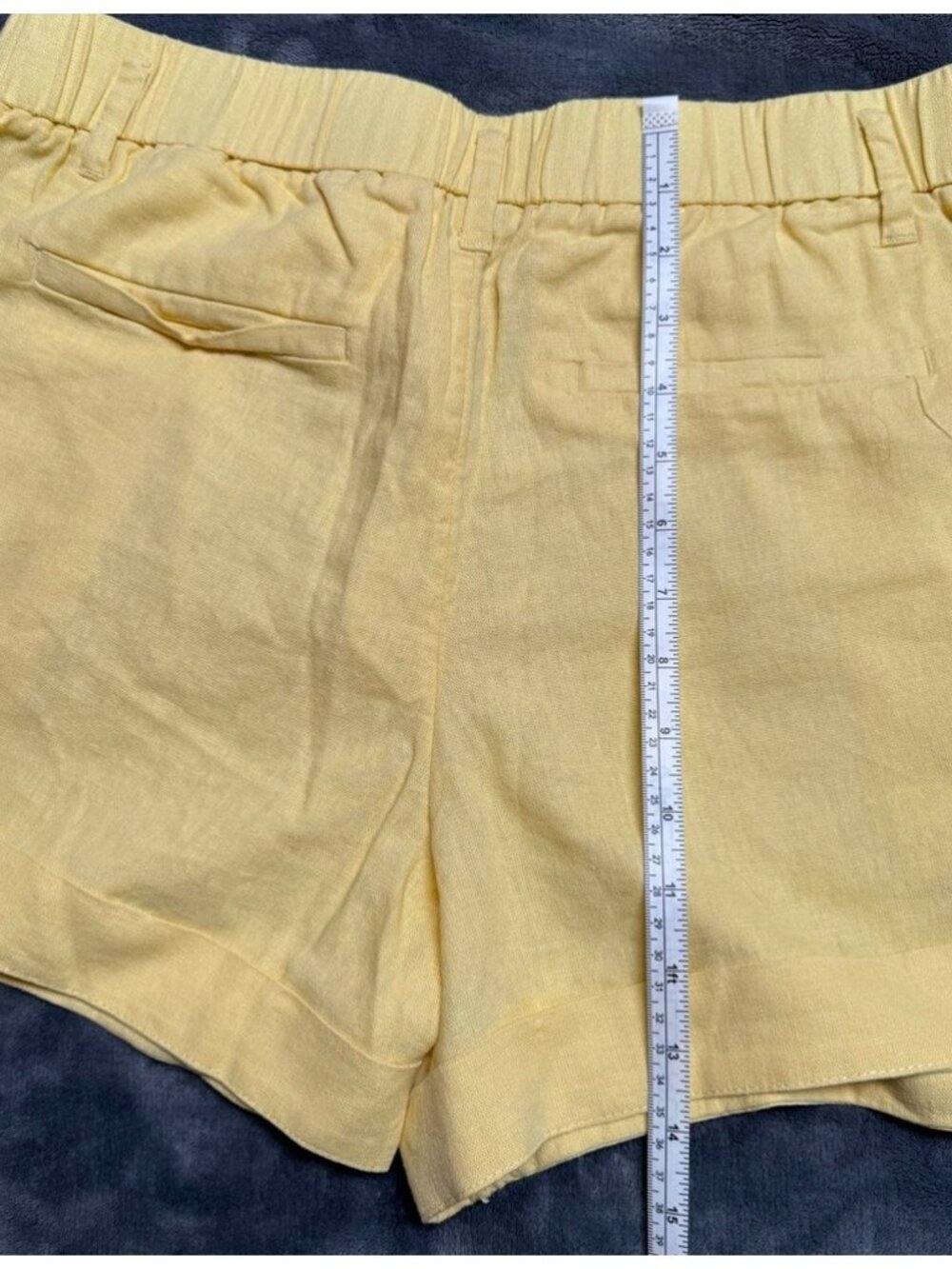 Women's Butter Yellow Shorts Size 10😁 - Picture 2 of 3